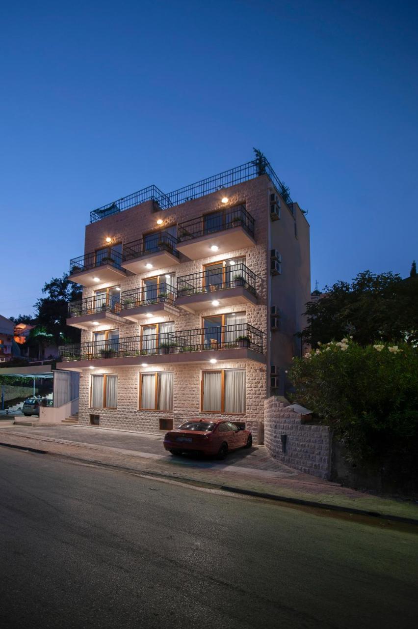 Hotel Twelve By Aycon Budva Eksteriør bilde