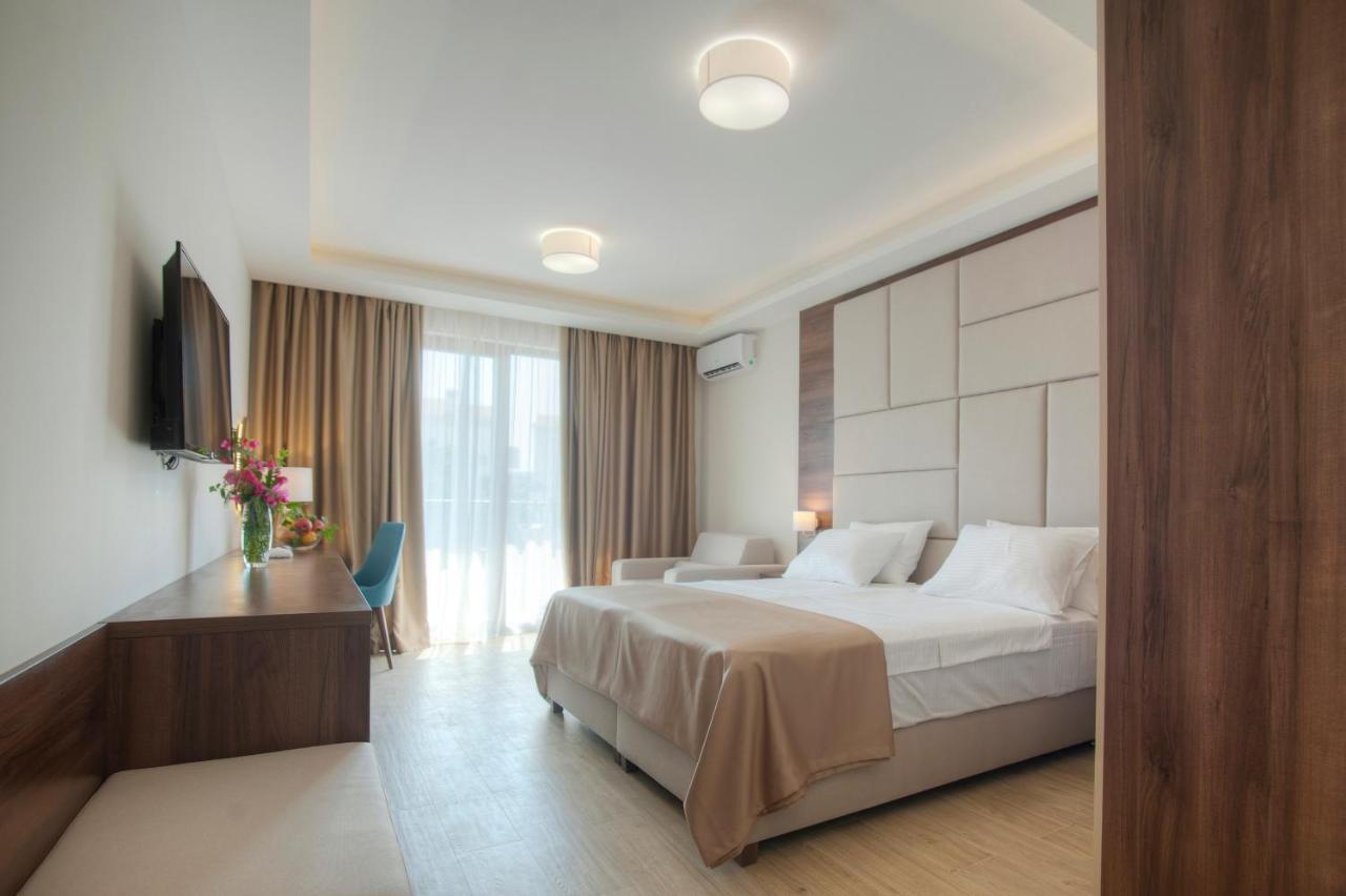Hotel Twelve By Aycon Budva Eksteriør bilde