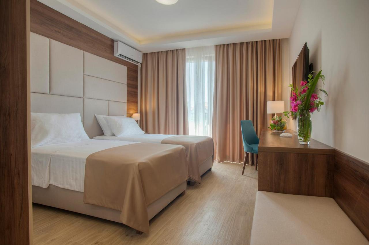 Hotel Twelve By Aycon Budva Eksteriør bilde